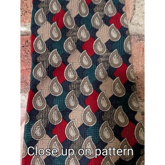 Oscar de la Renta Designer Mens Neck Tie 100% Silk Blue Red Beige Teardrop Tear - Picture 2 of 6